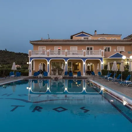 Hotel Petros-3